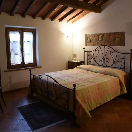 Podere Il Granaio - Crete Senesi - Tuscany Holiday home Siena
