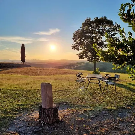 Casa vacanze Podere Il Granaio - Crete Senesi - Tuscany