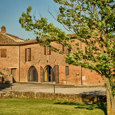 Podere Il Granaio - Crete Senesi - Tuscany בית נופש סיינה