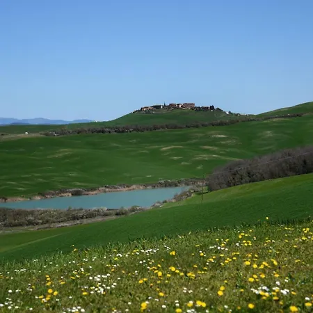 Podere Il Granaio - Crete Senesi - Tuscany Hébergement de vacances *