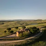 Podere Il Granaio - Crete Senesi - Tuscany *